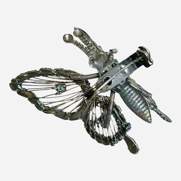 Vintage Silver Tone Sparkly Articulated Flutter Wings Butterfly Brooch - Picture 3 of 5